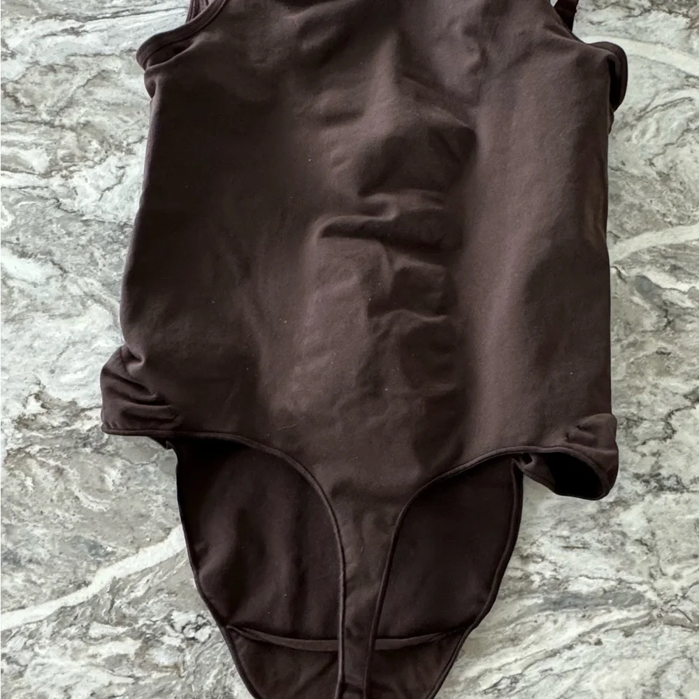 NWOT SKIMS Seamless Sculpt Thong Bodysuit - Picture 7 of 9